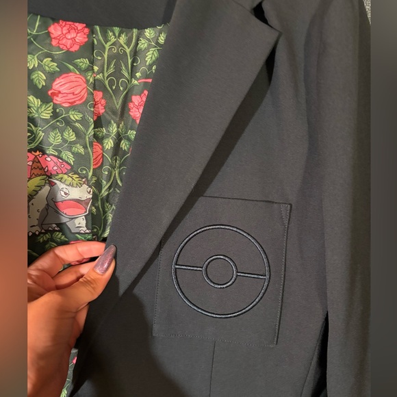 Blackmilk Bulbasaur Blazer - Picture 3 of 10